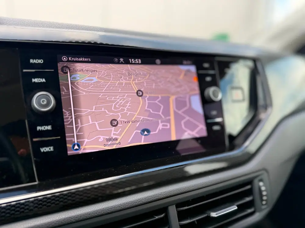 Volkswagen Polo 1.0 TSI Life Business | Navigatie | Climate uit 2022, foto 8