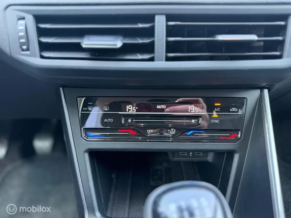 Volkswagen Polo 1.0 TSI Style – Digitale Cockpit – Clima uit 2022, foto 16