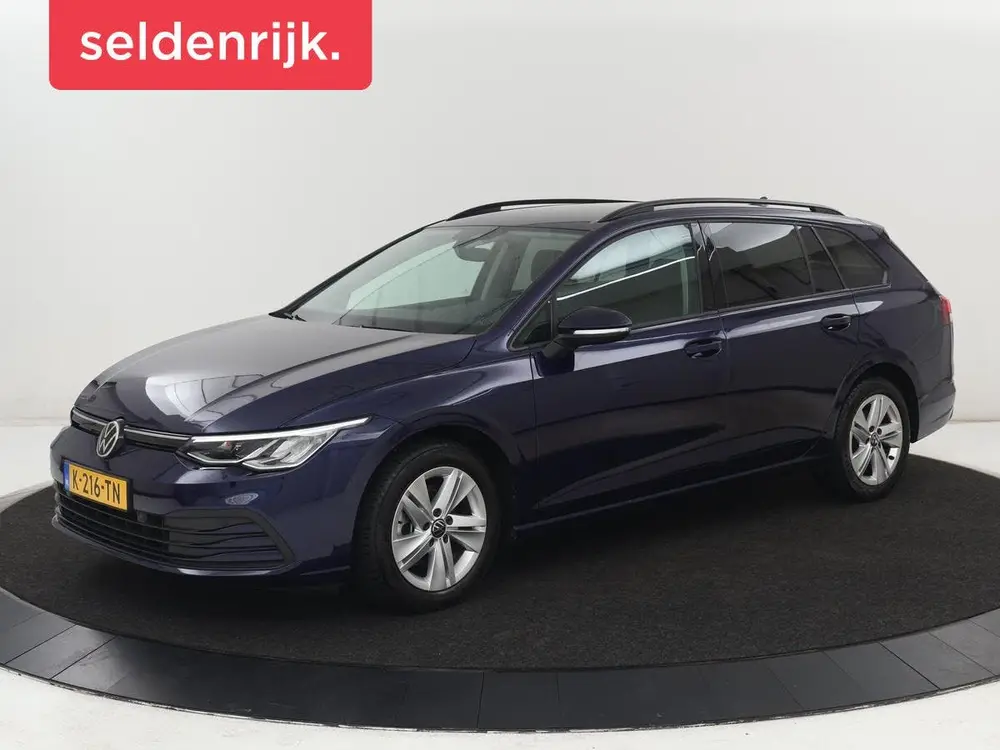 Volkswagen Golf 1.0 TSI Life | Camera | Carplay | Park Assis uit 2021