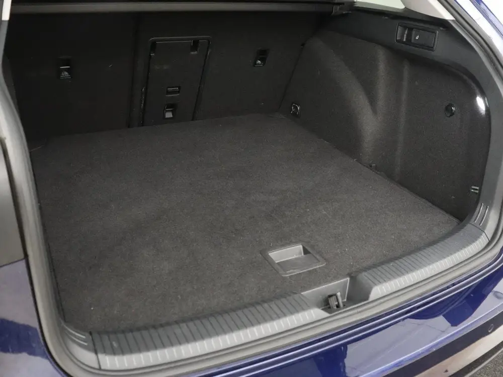 Volkswagen Golf 1.0 TSI Life | Camera | Carplay | Park Assis uit 2021, foto 10