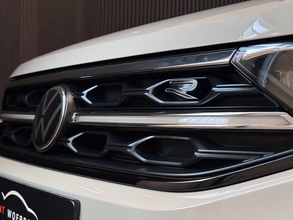 Volkswagen T-Roc 2.0 TSI 4Motion 3X R-LINE | PANO | IQ LIGHT uit 2022, foto 14