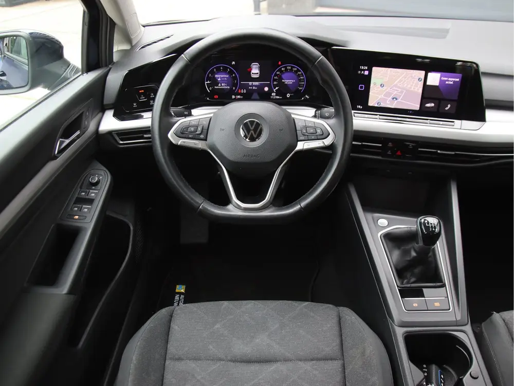 Volkswagen Golf 1.0 TSI Life Digital Cockpit, FULL LED, ACC uit 2020, foto 14