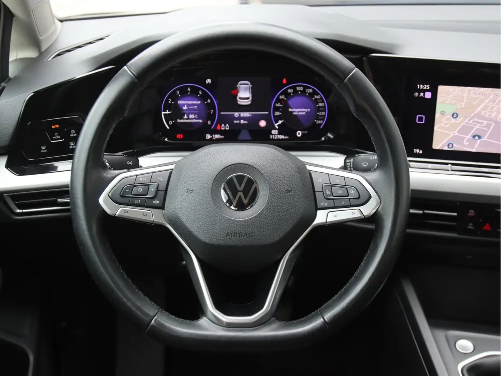 Volkswagen Golf 1.0 TSI Life Digital Cockpit, FULL LED, ACC uit 2020, foto 15