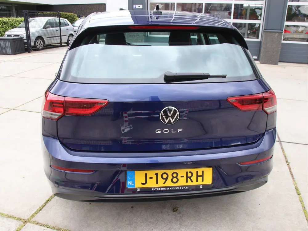Volkswagen Golf 1.0 TSI Life Digital Cockpit, FULL LED, ACC uit 2020, foto 5
