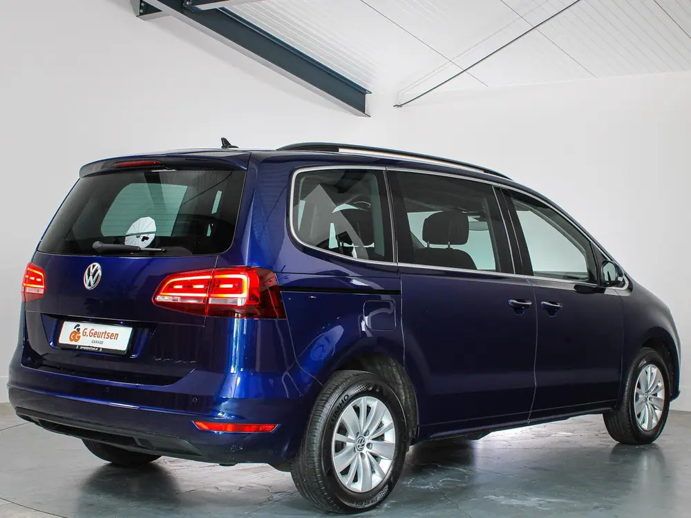 Volkswagen Sharan 1.4 TSI Exclusive Series 7-Persoons Naviga uit 2019, foto 2