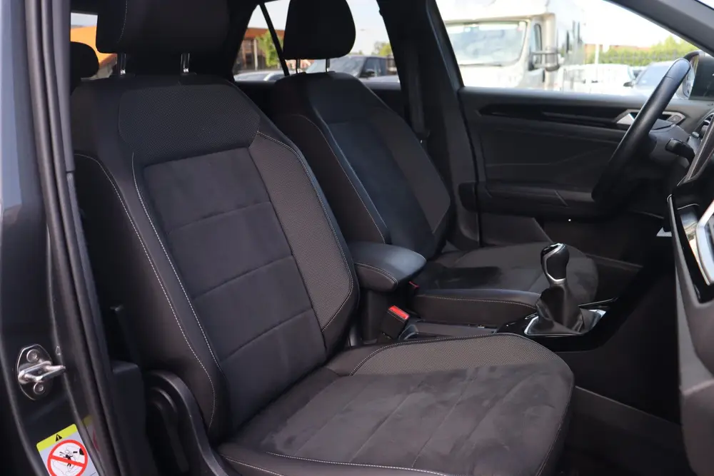 Volkswagen T-Roc 1.0 TSI R-Line | ACC | Carplay | DAB | uit 2023, foto 13