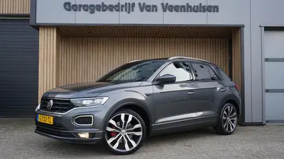 Volkswagen T-Roc 1.5 TSI 150pk R-Line & Sport Pano.dak Virtu uit 2019
