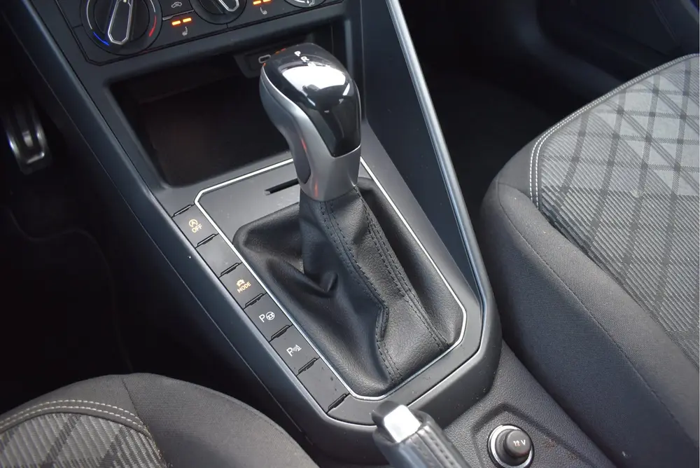 Volkswagen Taigo 1.0 TSI R-Line Business Virtual cockpit, Ad uit 2022, foto 12