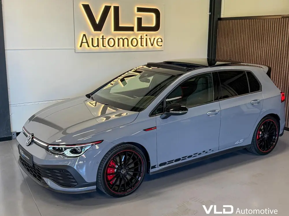 Volkswagen Golf 2.0 TSI GTI CLUBSPORT 45 JAHRE AKRA PANO IQ uit 2022, foto 11