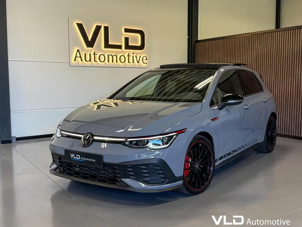 Volkswagen Golf 2.0 TSI GTI CLUBSPORT 45 JAHRE AKRA PANO IQ uit 2022, foto 7