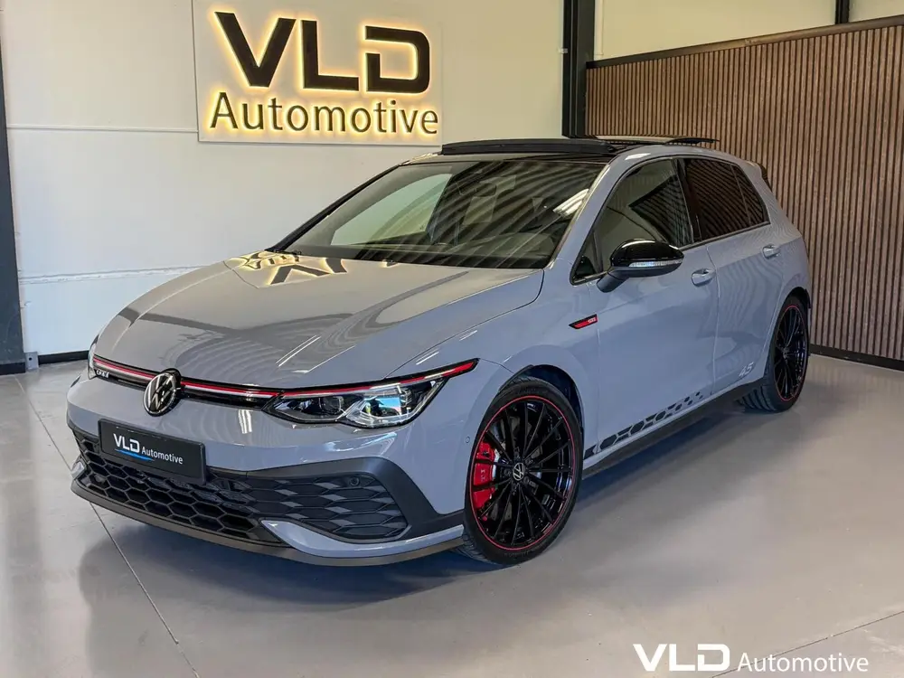 Volkswagen Golf 2.0 TSI GTI CLUBSPORT 45 JAHRE AKRA PANO IQ uit 2022, foto 9
