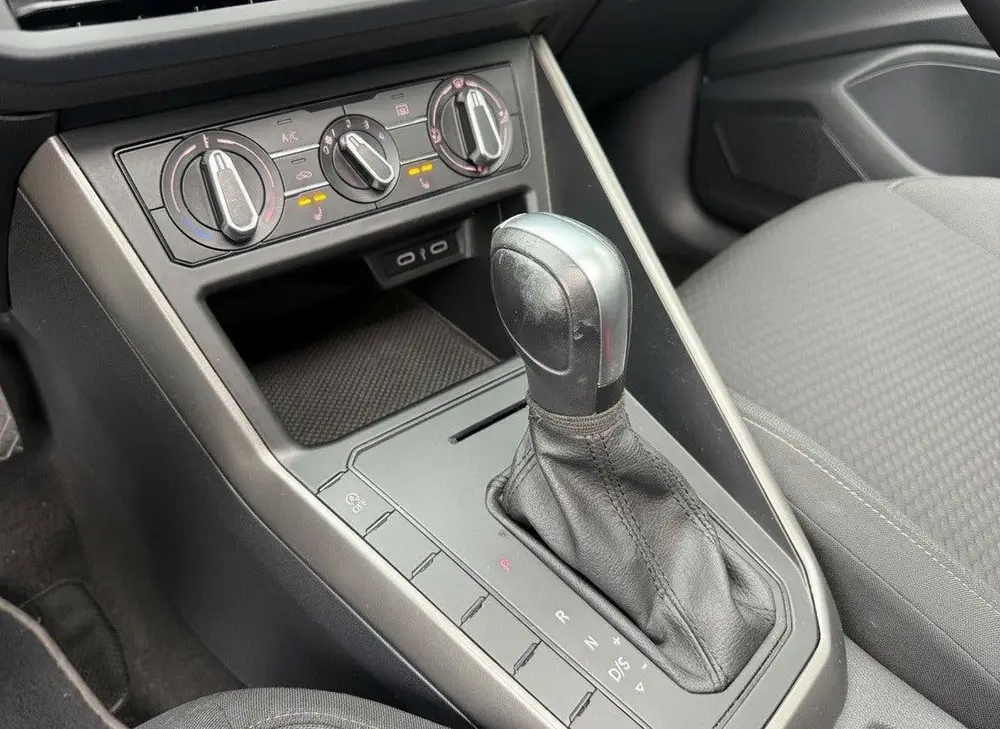 Volkswagen POLO 1.0 TSI Highline Business R| PANO| NAP| CARP uit 2021, foto 19