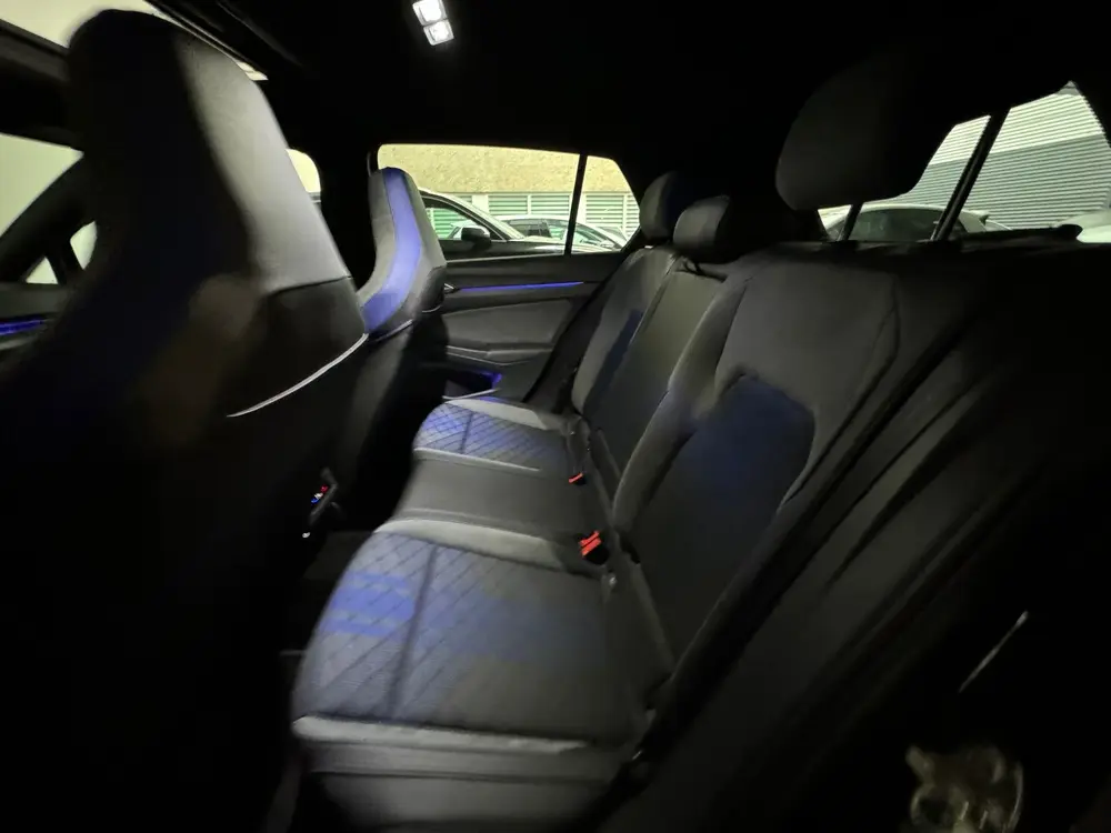 Volkswagen Golf 2.0 TSI 4M R Performance Pano|Akra|IQ|Drift uit 2025, foto 19