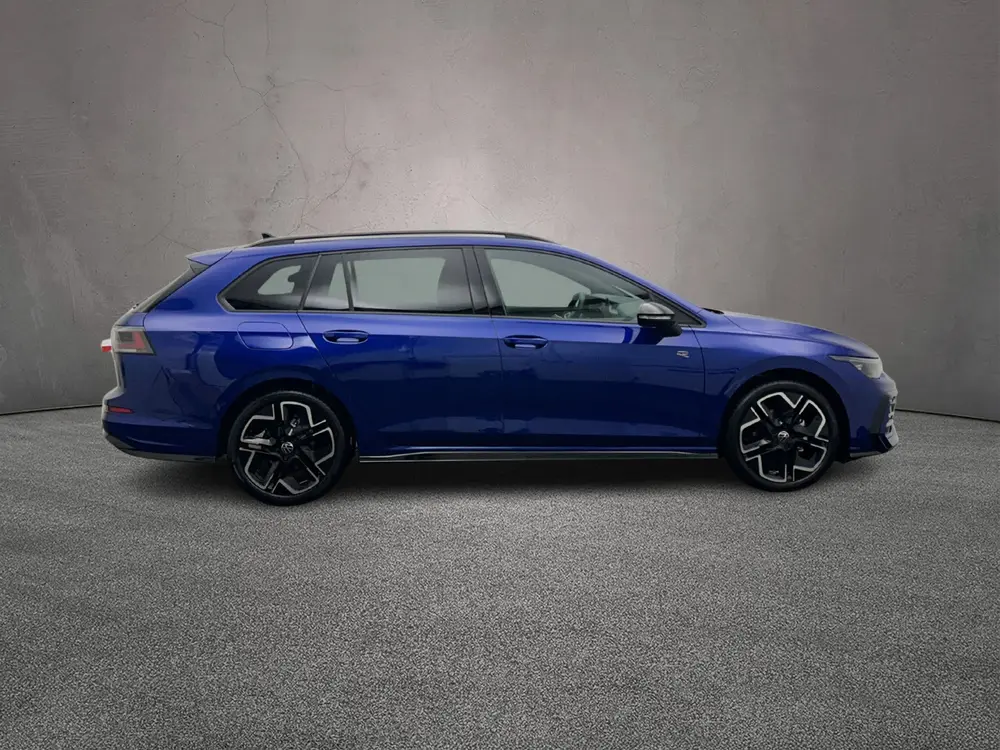 Volkswagen Golf Variant uit 2026, foto 8