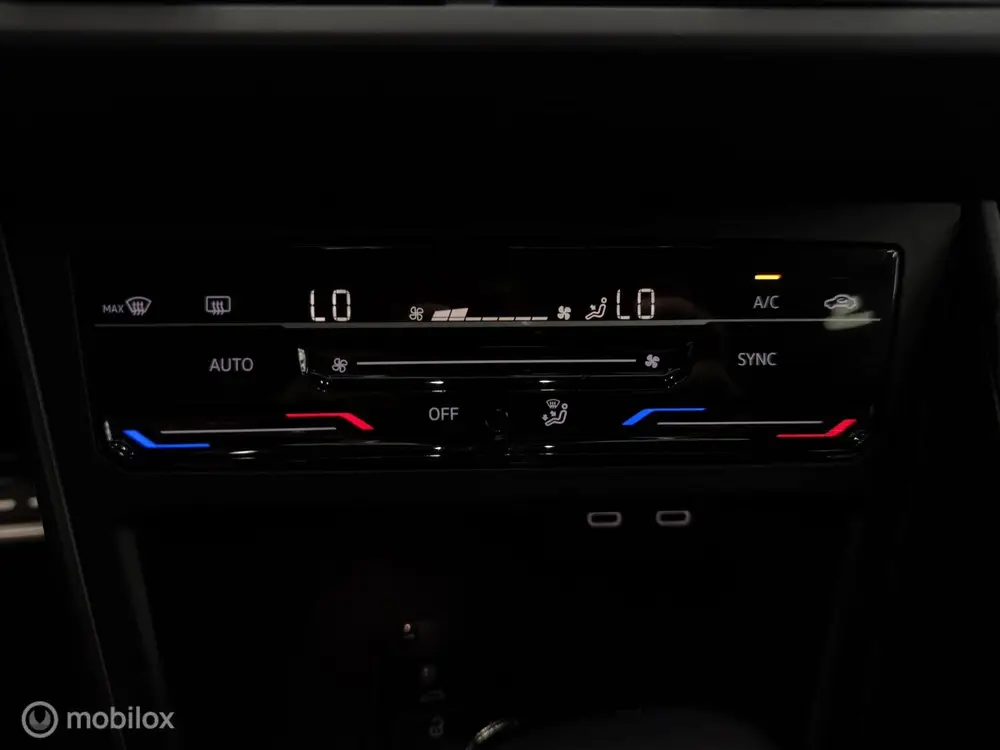 Volkswagen Polo 1.0 TSI 3X R-Line|PANO|IQ LIGHT|CAM uit 2021, foto 17