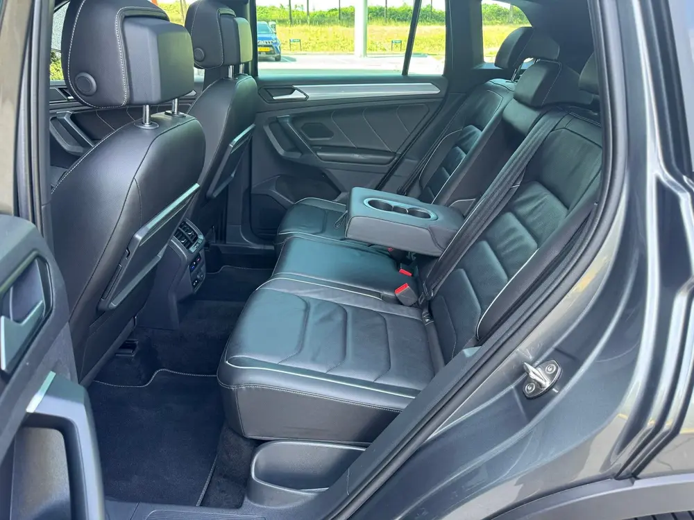 Volkswagen TIGUAN 2.0 TSI 4Motion 3X R-Line | Pano | Carplay uit 2020, foto 12