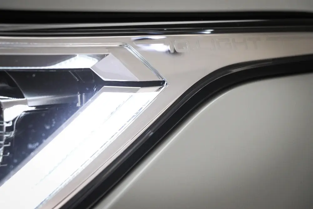Volkswagen Tiguan 1.5 TSI R-Line Business | IQ LIGHT | PANOR uit 2023, foto 19