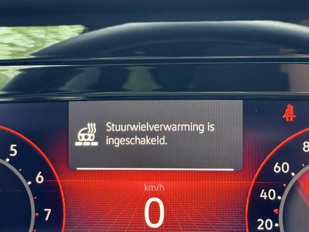 Volkswagen Golf 1.5 eTSI R-Line | Led | Automaat | Pano | Sf uit 2023, foto 15