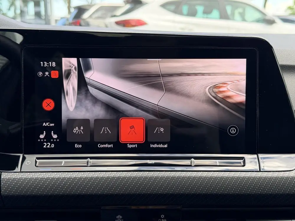 Volkswagen Golf 1.5 eTSI R-Line | Led | Automaat | Pano | Sf uit 2023, foto 19