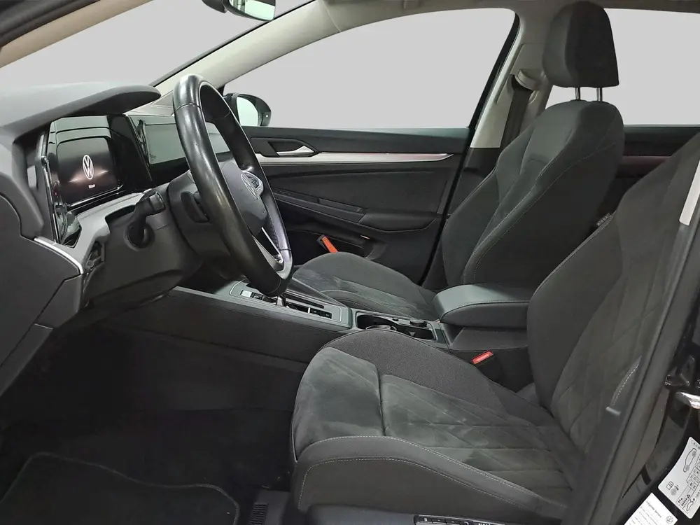 Volkswagen Golf 1.5 eTSI Life Business uit 2023, foto 5