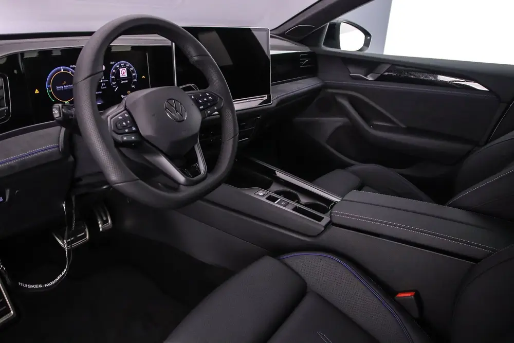 Volkswagen Passat Variant uit 2026, foto 14