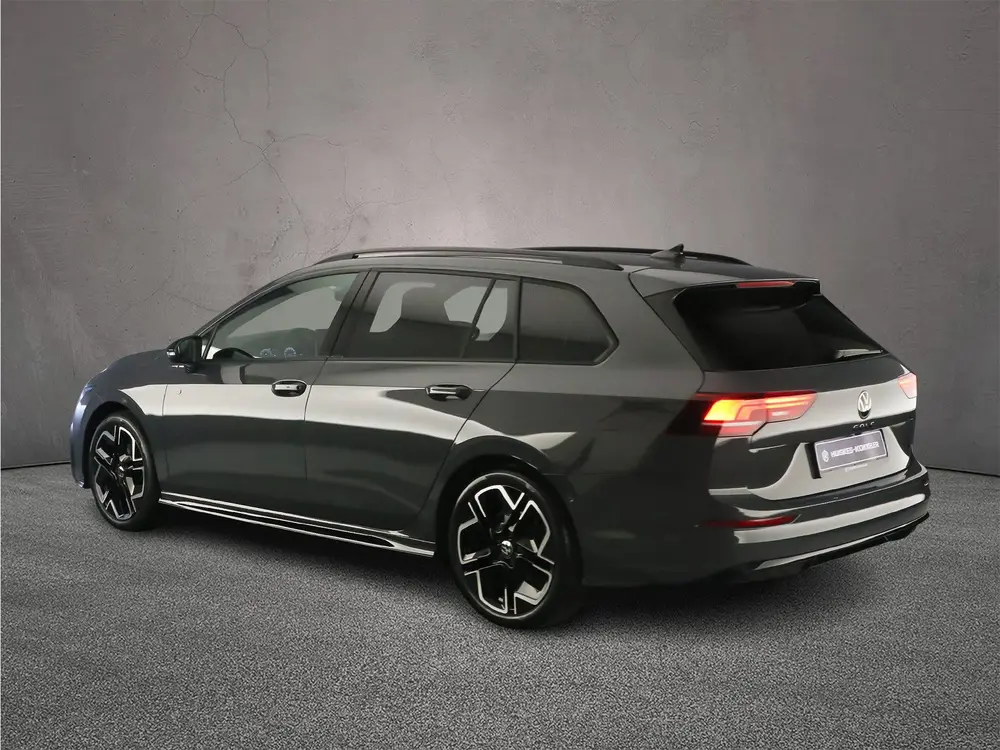 Volkswagen Golf Variant uit 2026, foto 3