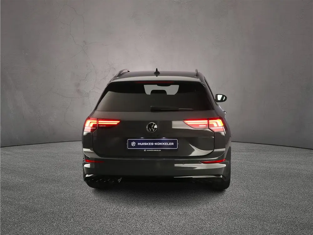 Volkswagen Golf Variant uit 2026, foto 4