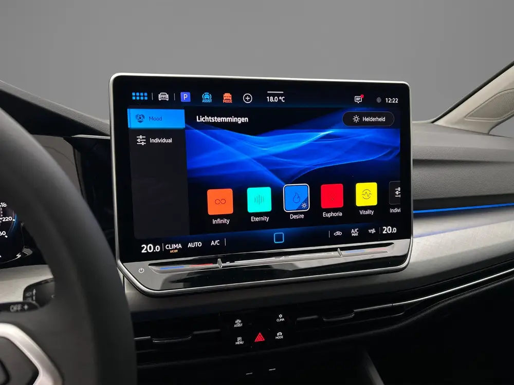 Volkswagen Golf uit 2026, foto 17