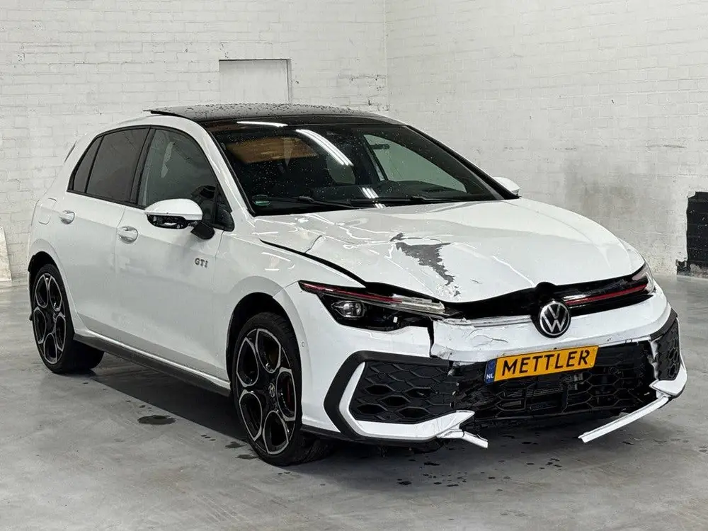 Volkswagen Golf 2.0 TSI GTI | 8.5 | IQ Light | Panoramadak | uit 2024, foto 7