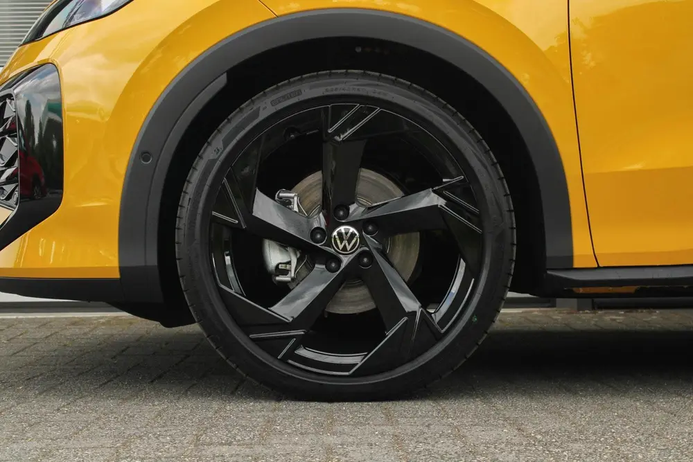 Volkswagen T-Roc 1.5 eTSI 150pk DSG R-Line Edition | Panoram uit 2026, foto 14