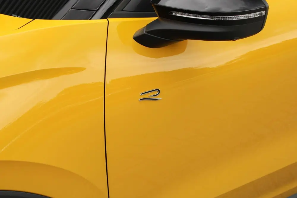 Volkswagen T-Roc 1.5 eTSI 150pk DSG R-Line Edition | Panoram uit 2026, foto 16