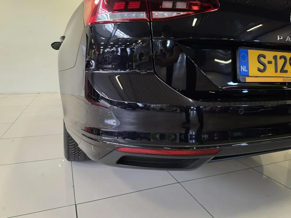 Volkswagen Passat Variant 1.5 TSI Business | Camera | Naviga uit 2023, foto 15