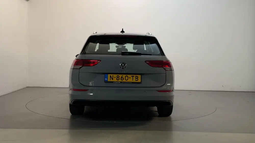 Volkswagen Golf Variant 1.0 TSI 110pk Life Camera DAB+ Navig uit 2022, foto 10