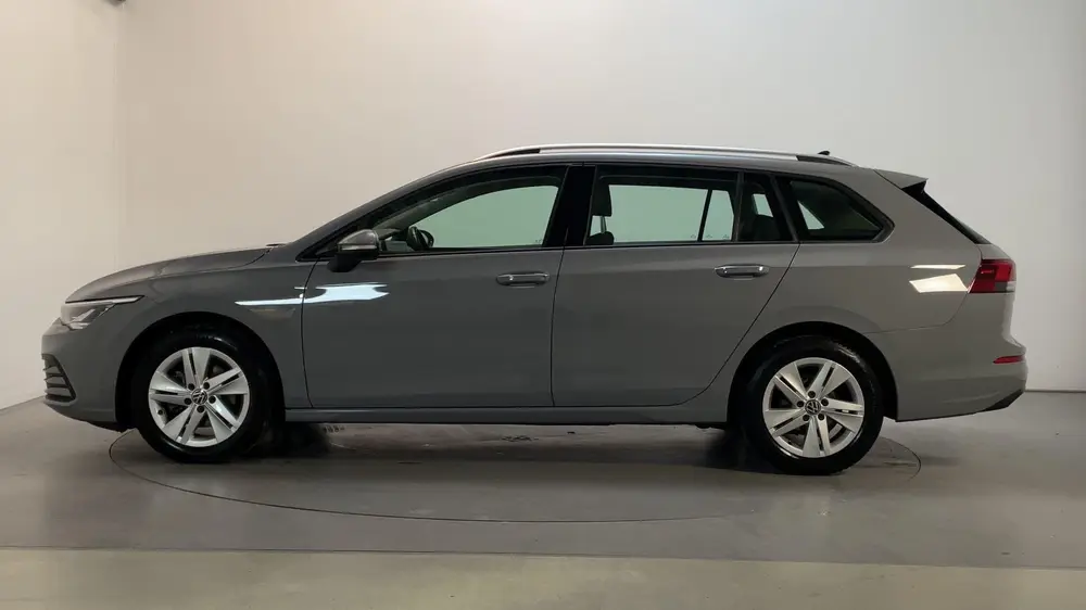 Volkswagen Golf Variant 1.0 TSI 110pk Life Camera DAB+ Navig uit 2022, foto 14