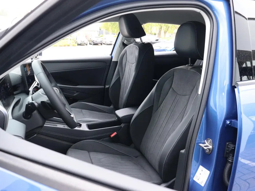 Volkswagen T-Roc Style First Edition 1.5 eTSI 85 kW / 116 PK uit 2026, foto 10