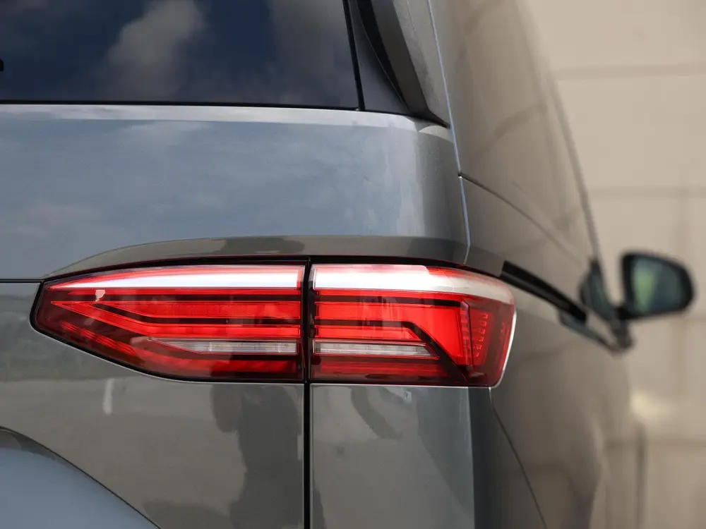 Volkswagen Multivan Economy Business L2 1.5 eHybrid EU6 180 uit 2026, foto 16