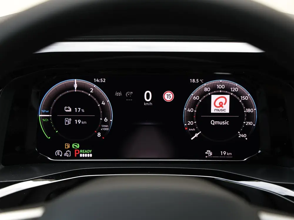 Volkswagen Multivan Economy Business L2 1.5 eHybrid EU6 180 uit 2026, foto 8