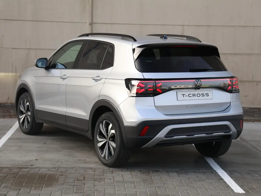 Volkswagen T-Cross Life Edition 1.0 TSI 95 PK | Camera | PDC uit 2026, foto 12