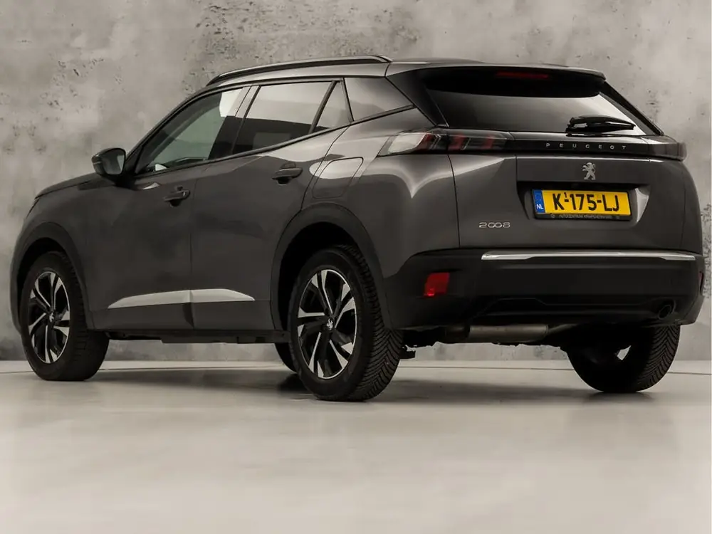 Peugeot 2008 1.2 PureTech Allure Sport (VIRTUAL COCKPIT, APP uit 2021, foto 3