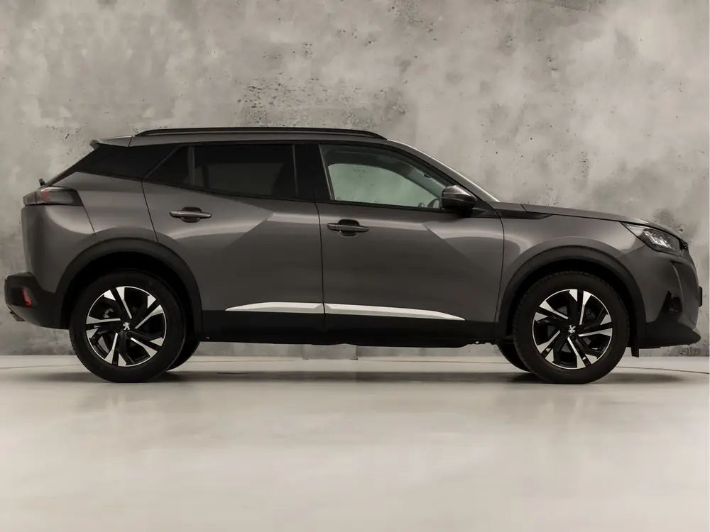 Peugeot 2008 1.2 PureTech Allure Sport (VIRTUAL COCKPIT, APP uit 2021, foto 4