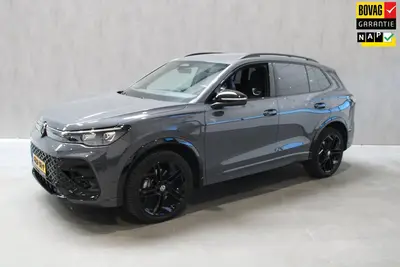Volkswagen Tiguan 1.5 eHybrid R-Line Camera/Trekhaak/Black p uit 2024