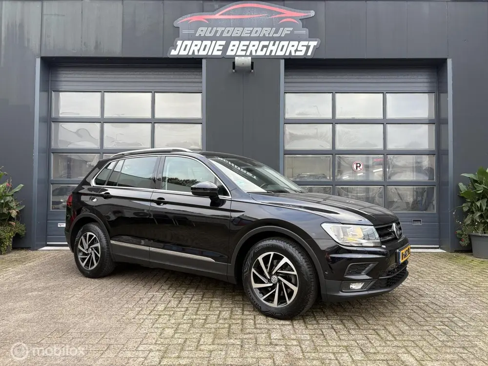 Volkswagen Tiguan 1.5 TSI Comfortline Business uit 2019, foto 3