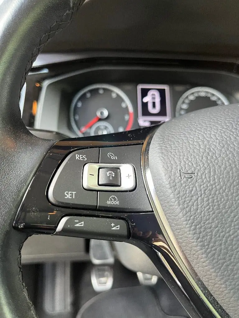 Volkswagen Polo IQ Drive 1.0 TSI OPF • CarPlay • ACC uit 2020, foto 17