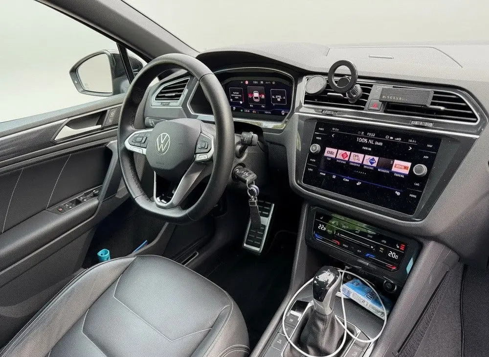 Volkswagen Tiguan 1.5 TSI 150PK | DSG | Leer | Carplay |20 I uit 2021, foto 17