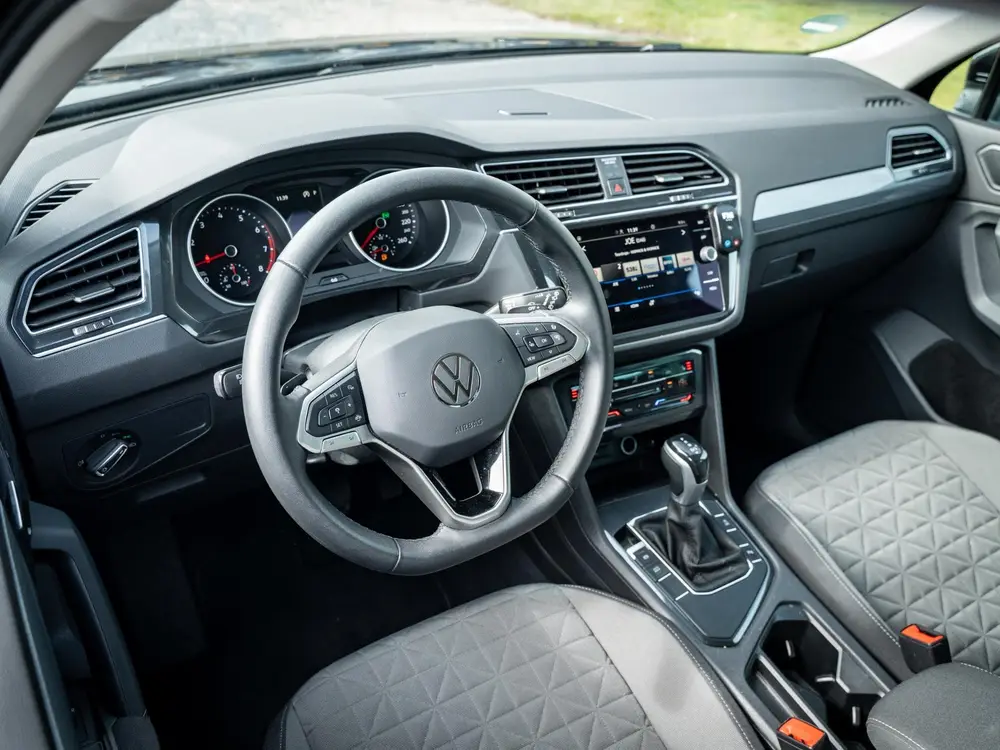 Volkswagen Tiguan 1.5 TSI Elegance | Camera | ACC | Proefrit uit 2023, foto 12