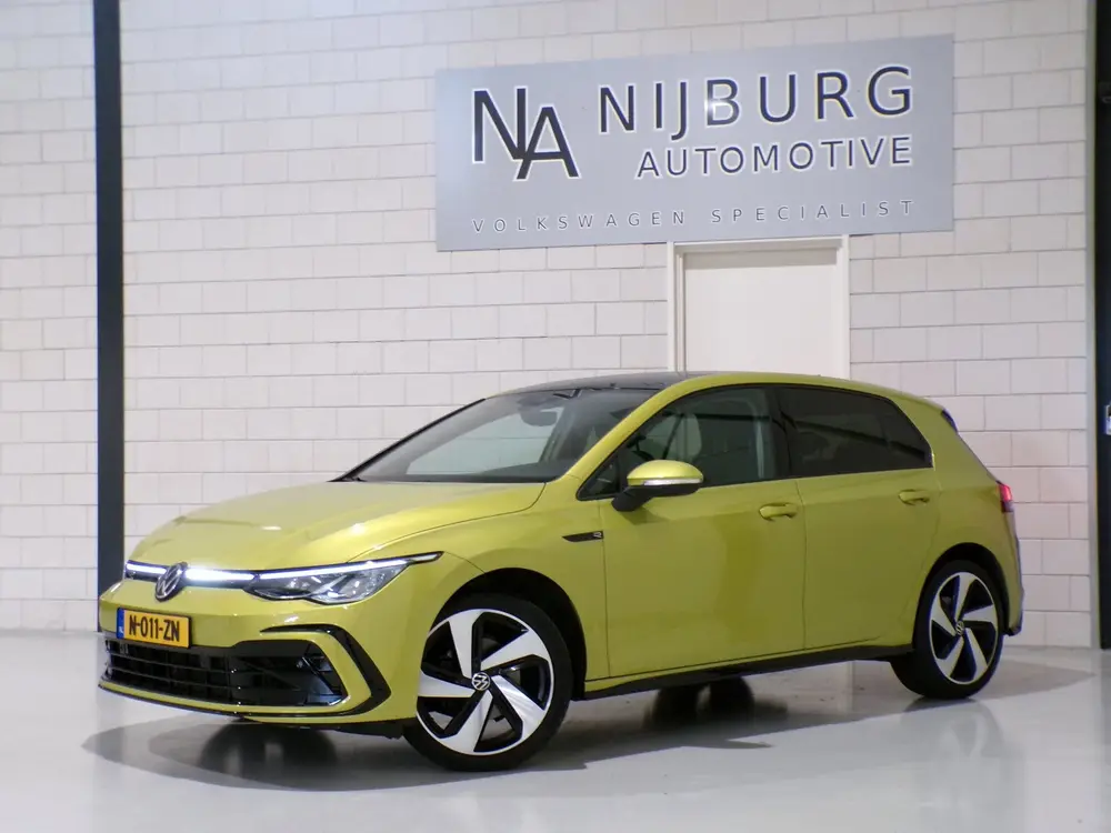 Volkswagen Golf 1.5 eTSI 150PK R-Line "Automaat" Carplay Ada uit 2020, foto 2