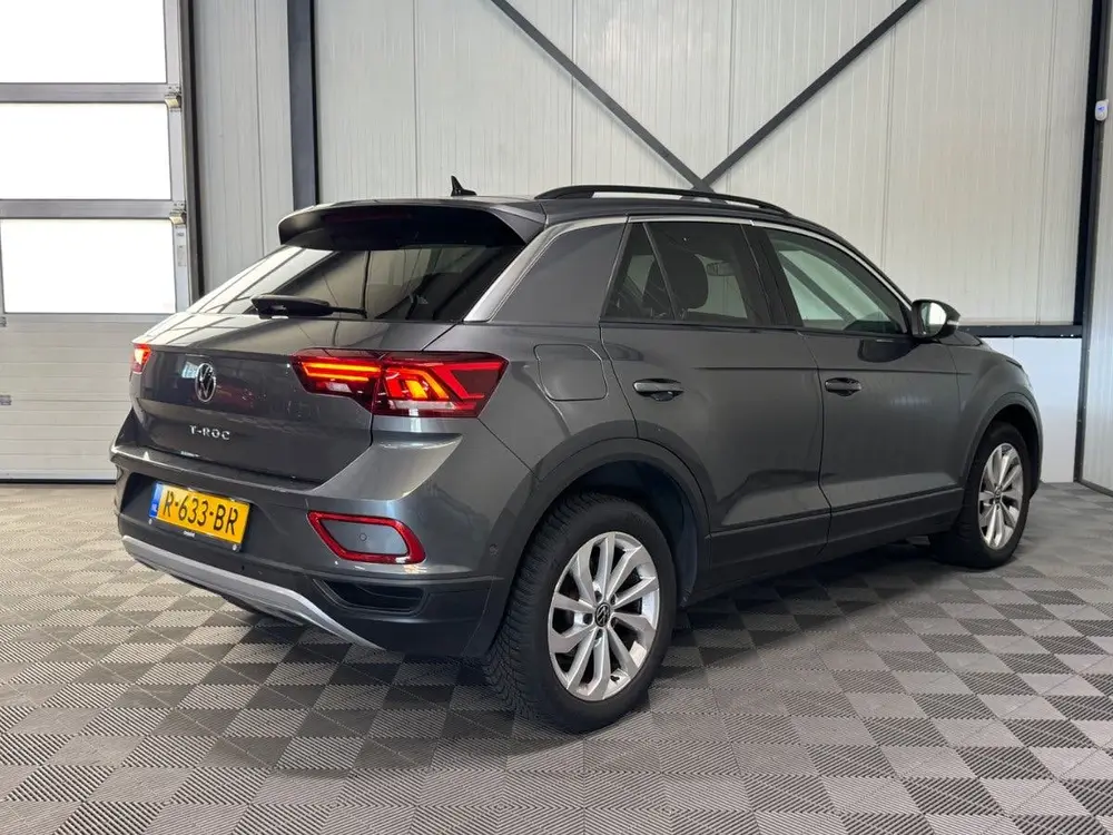 Volkswagen T-Roc 1.0 TSI | Life Business | Navi | Camera | V uit 2022, foto 2