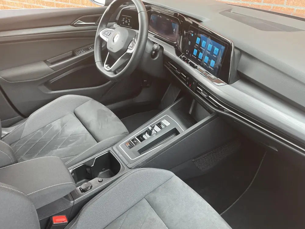Volkswagen Golf Variant 1.5 eTSI 150pk DSG Style Navigatie A uit 2021, foto 14