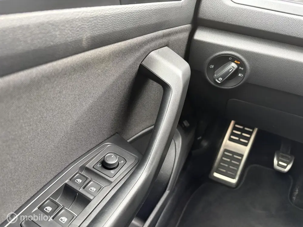 Volkswagen T-Roc 1.0 TSI Style Bns carplay stoelverwarming uit 2021, foto 13