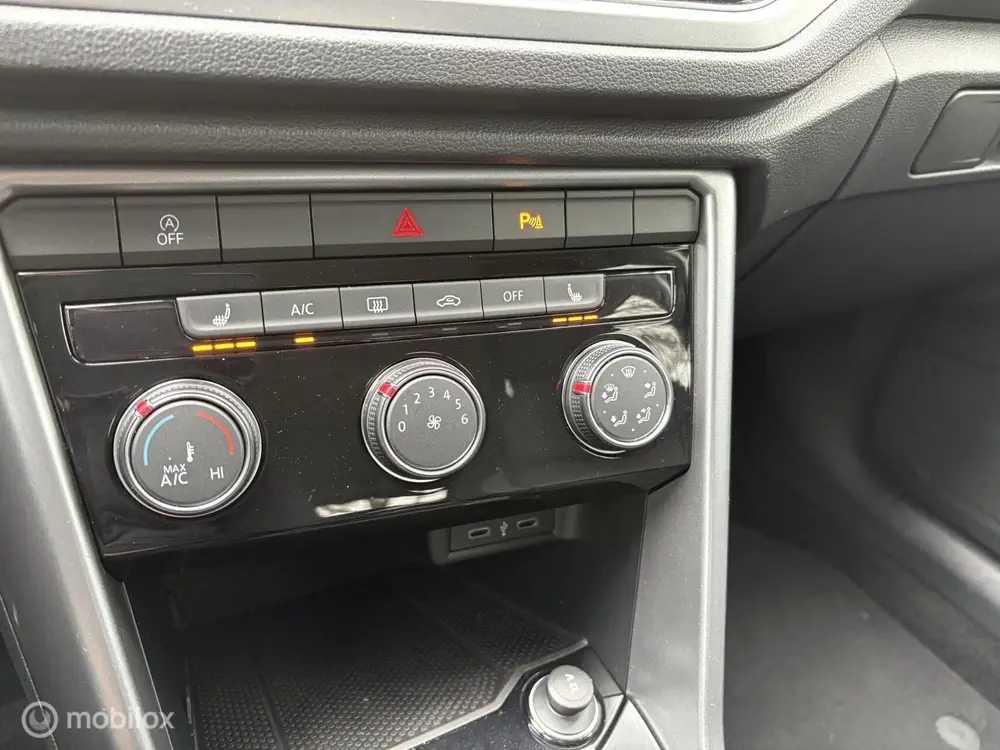 Volkswagen T-Roc 1.0 TSI Style Bns carplay stoelverwarming uit 2021, foto 16